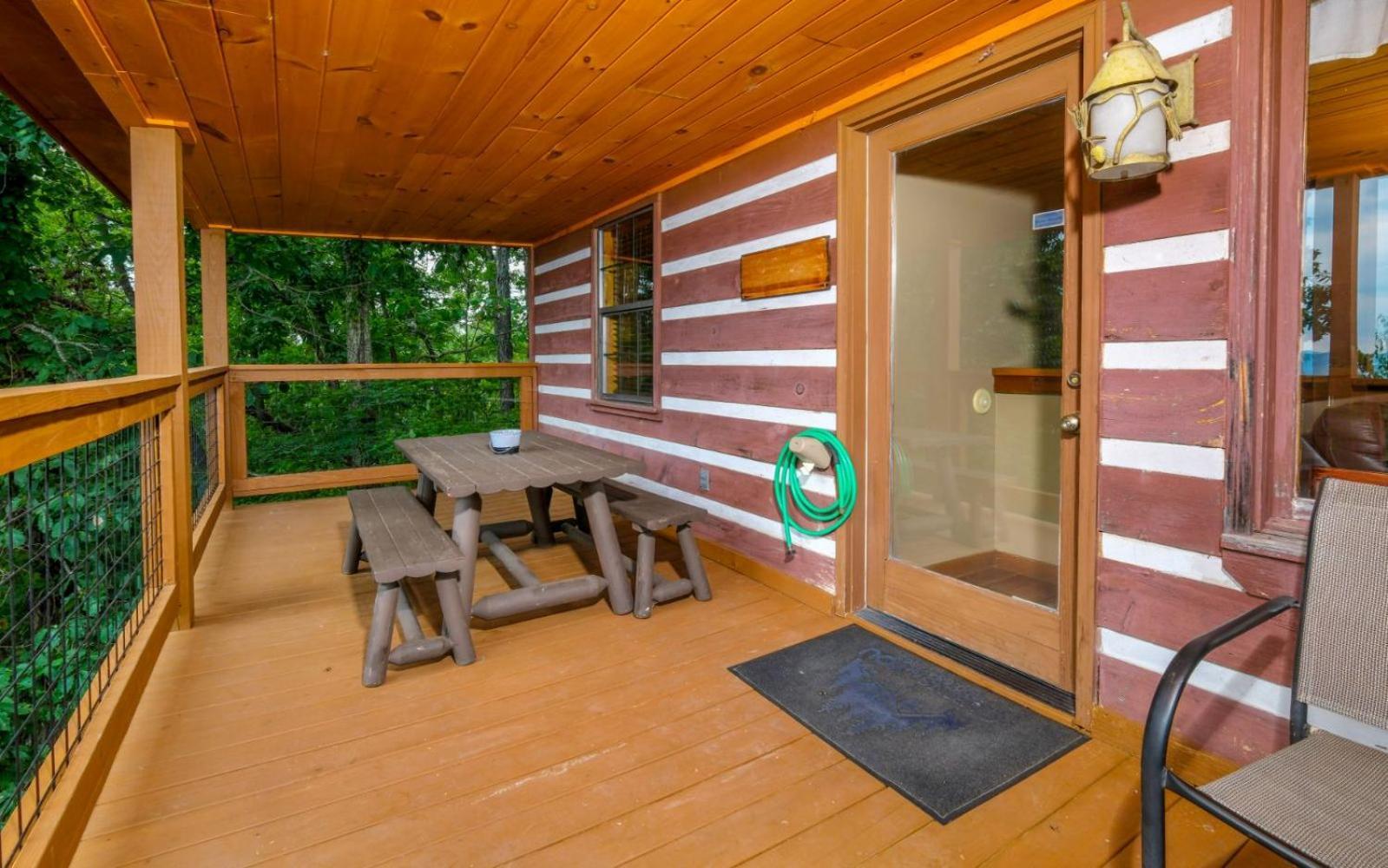 Smoky View On The Rocks Villa Pigeon Forge Exterior photo